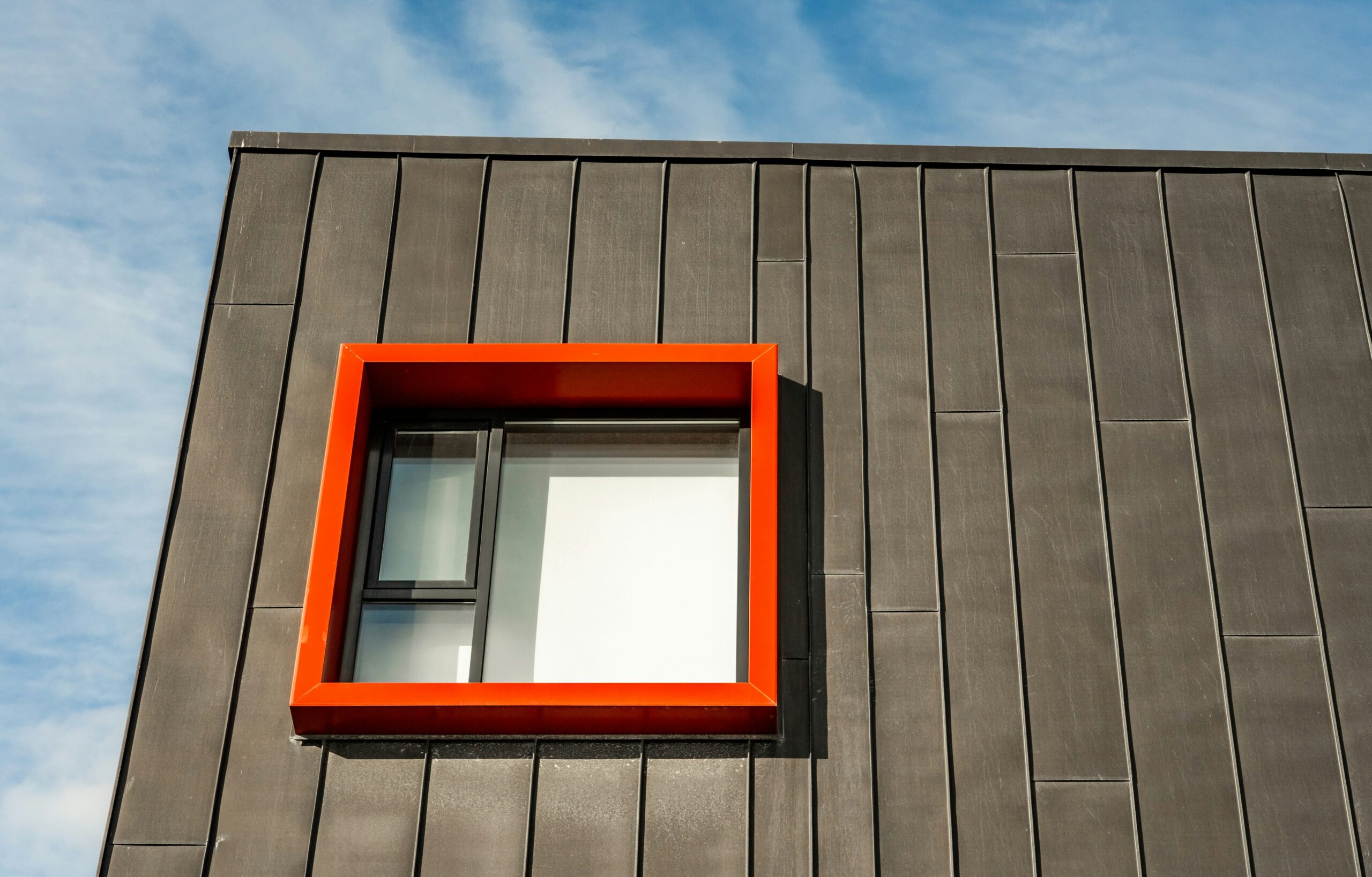 Oiling, visualized in a metal panel on a metal building roof